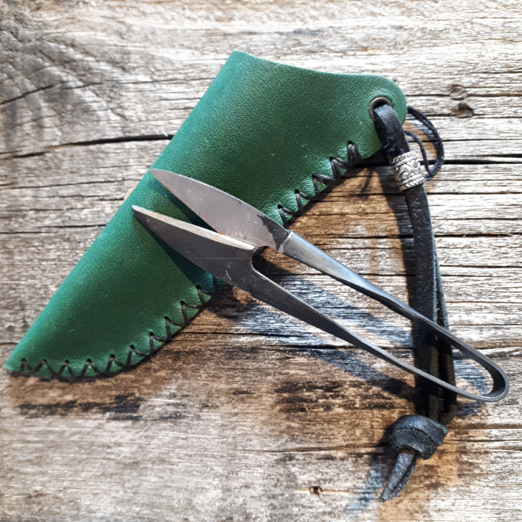 Sheathed Scissors Leather Scissor Sheath by Hammerthreads – Annapolis Royal Historic Gardens